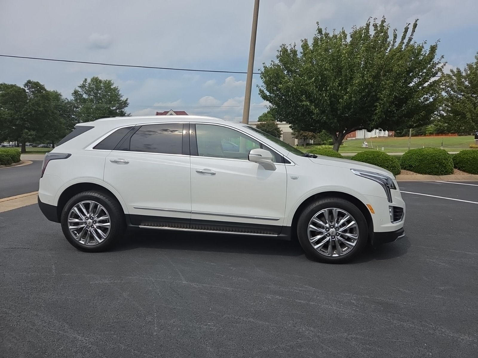 2022 CADILLAC XT5