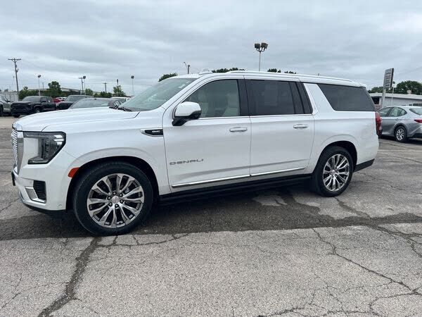 2023 GMC Yukon XL