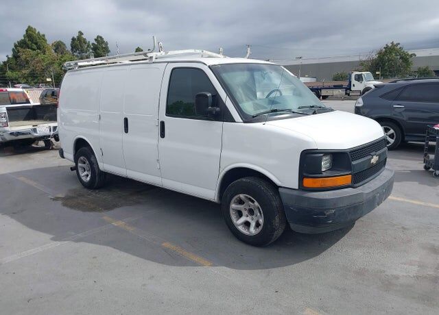 2004 CHEVROLET Express