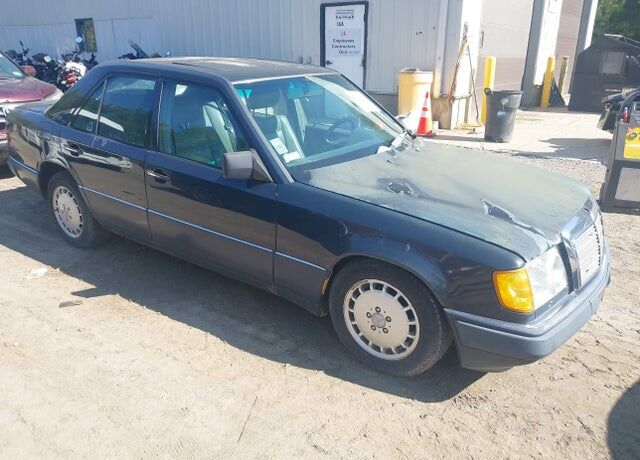 Mercedes-Benz 300