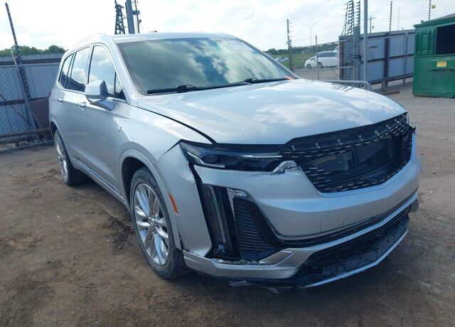 2020 CADILLAC XT6