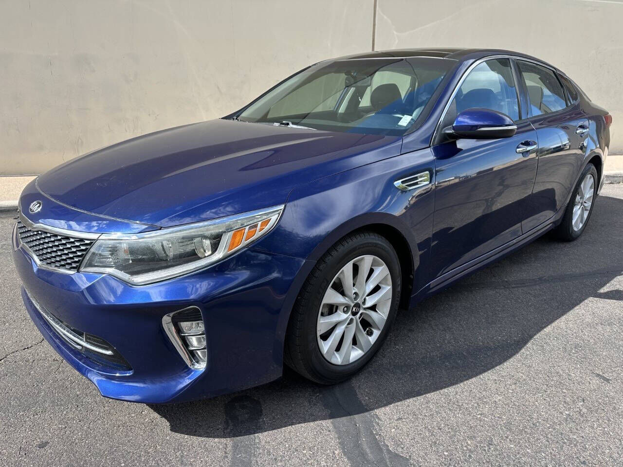 2018 KIA Optima