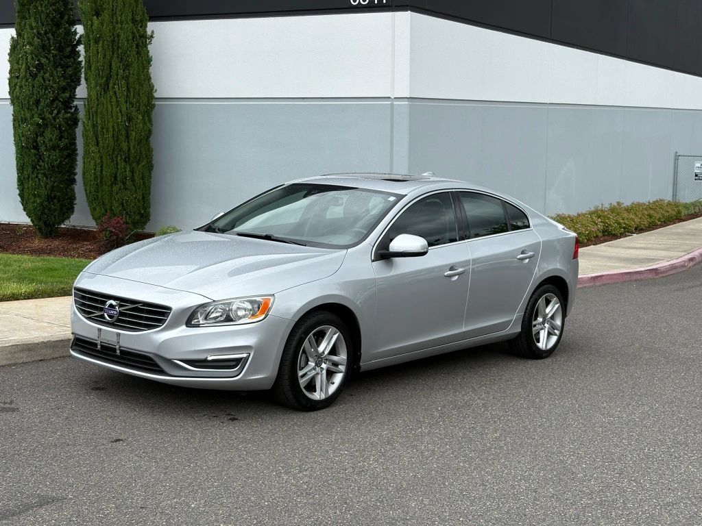2014 VOLVO S60