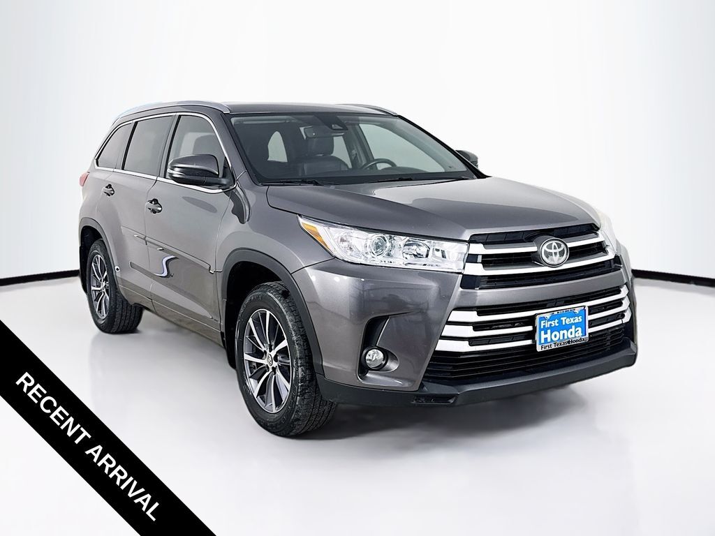 2018 TOYOTA Highlander
