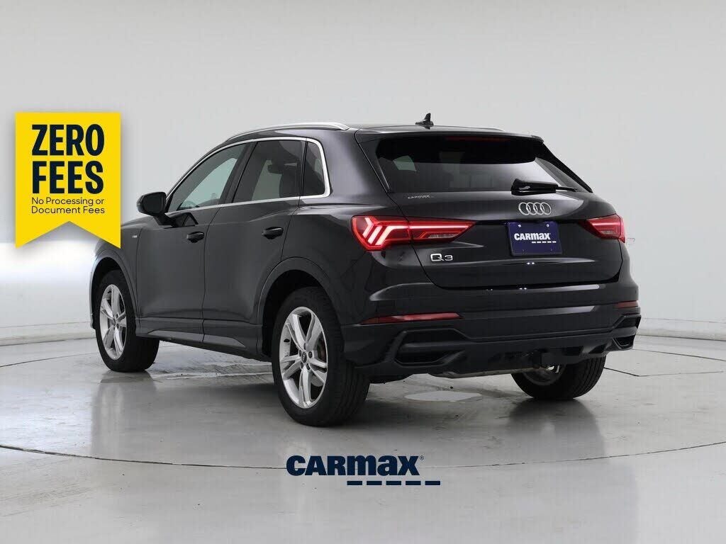 2022 Audi Q3