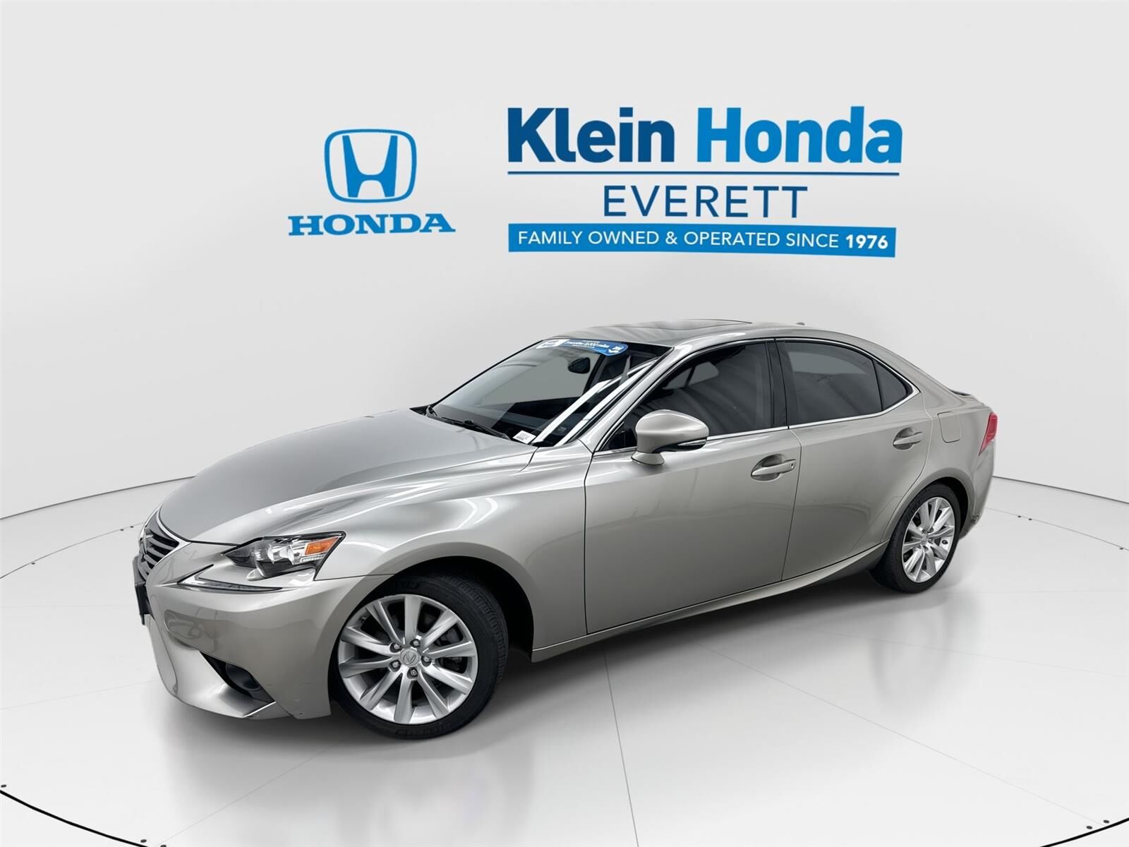 2015 LEXUS IS