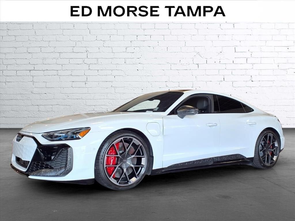 2026 AUDI RS e-tron GT