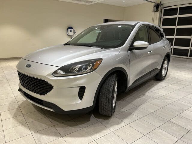 2020 FORD Escape