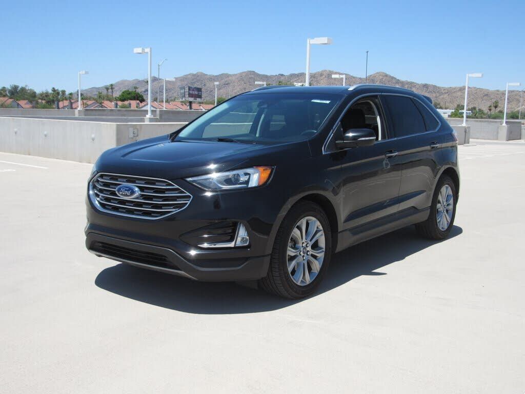 2019 FORD Edge