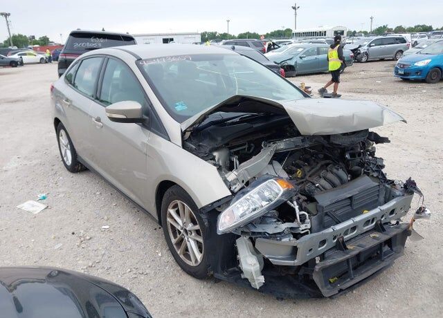 2016 FORD Focus