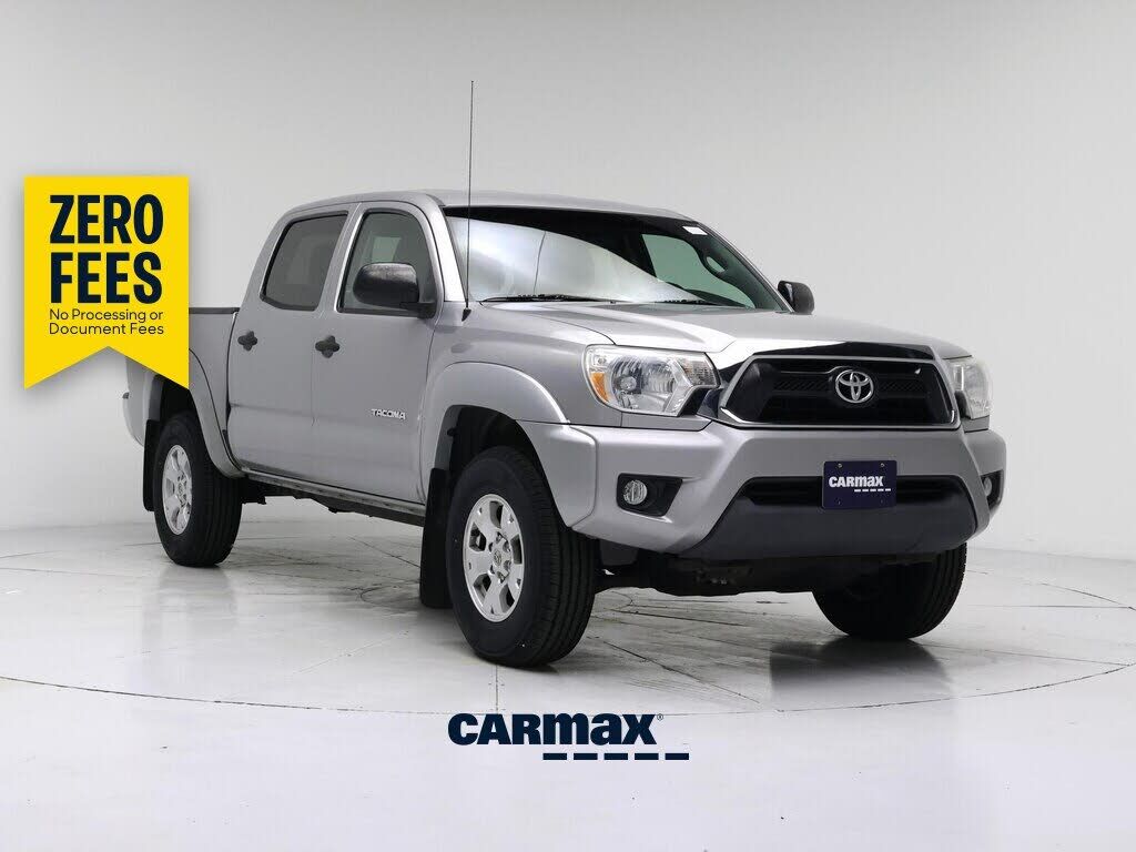 2015 TOYOTA Tacoma