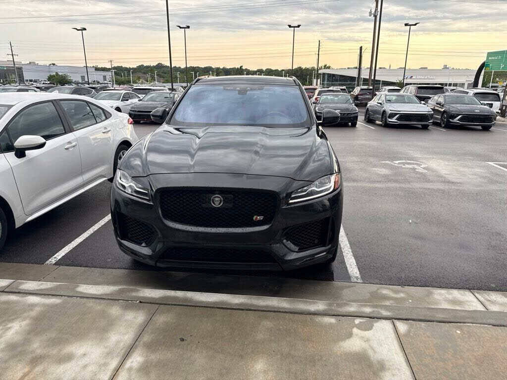 2020 JAGUAR F-Pace