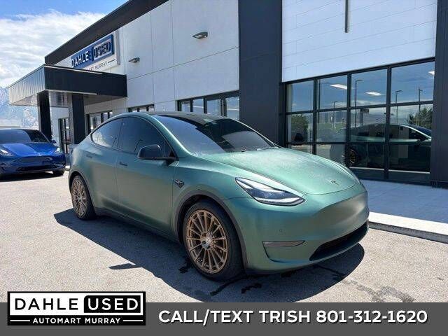 2022 TESLA Model Y