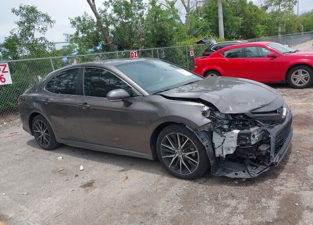 2022 TOYOTA Camry