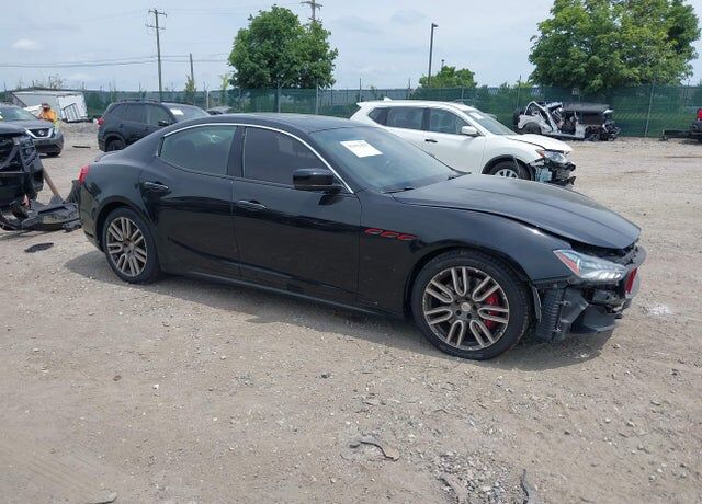 2015 MASERATI Ghibli