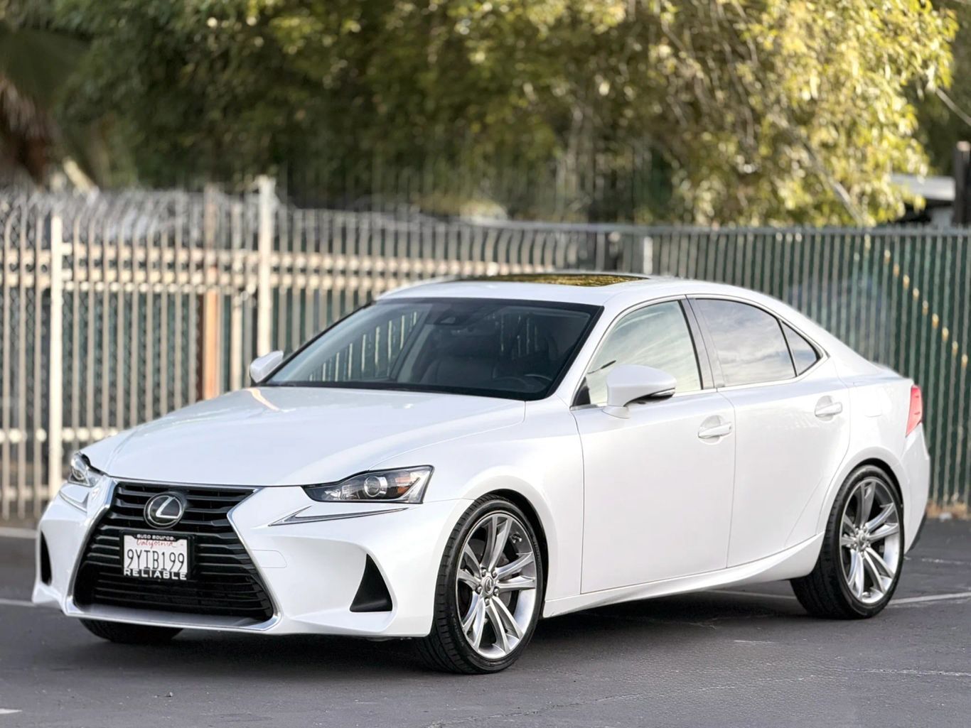2018 LEXUS IS