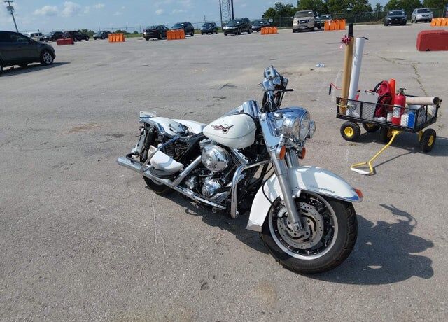 2006 HARLEY DAVIDSON Road King