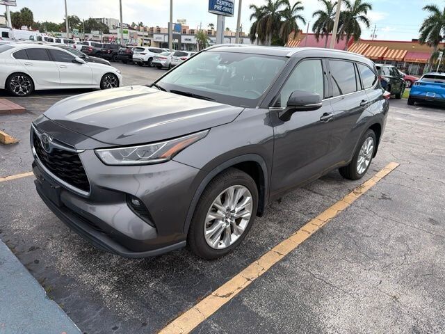 2021 TOYOTA Highlander