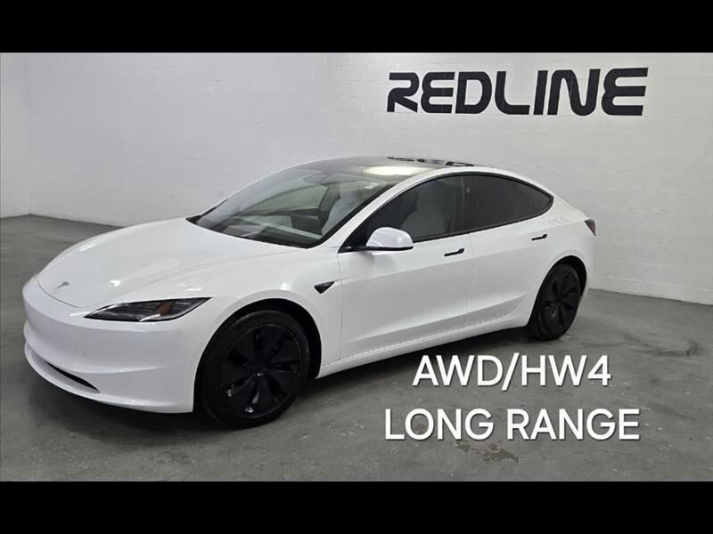 2025 TESLA Model 3