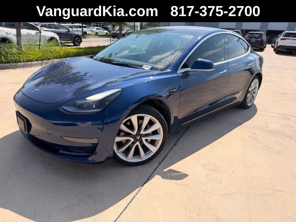 2018 TESLA Model 3
