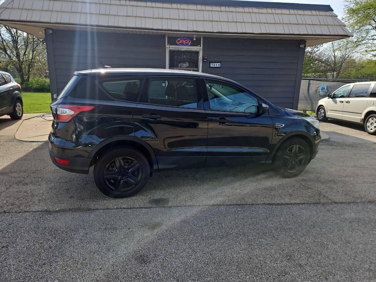 2017 FORD Escape