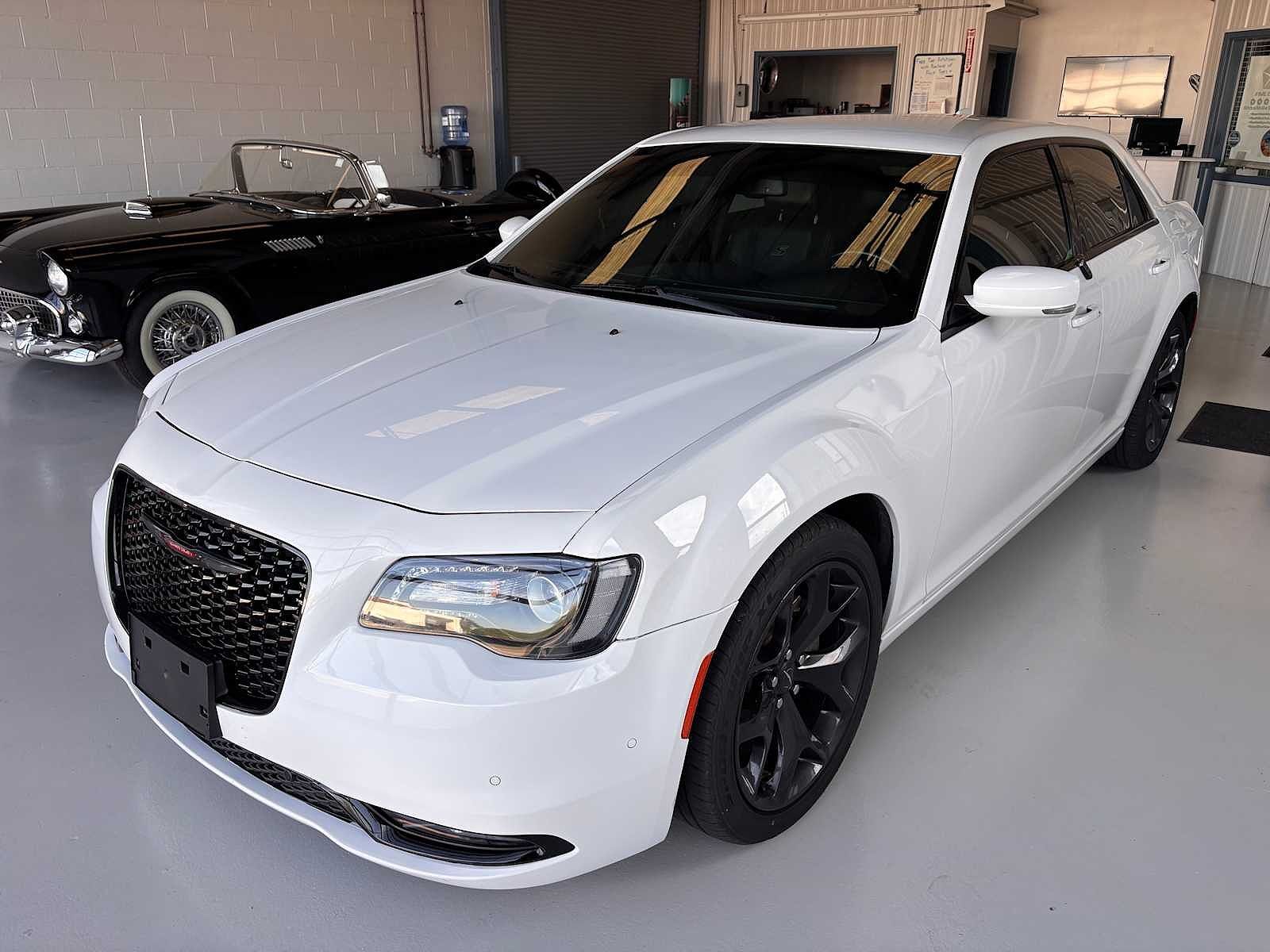 2021 CHRYSLER 300