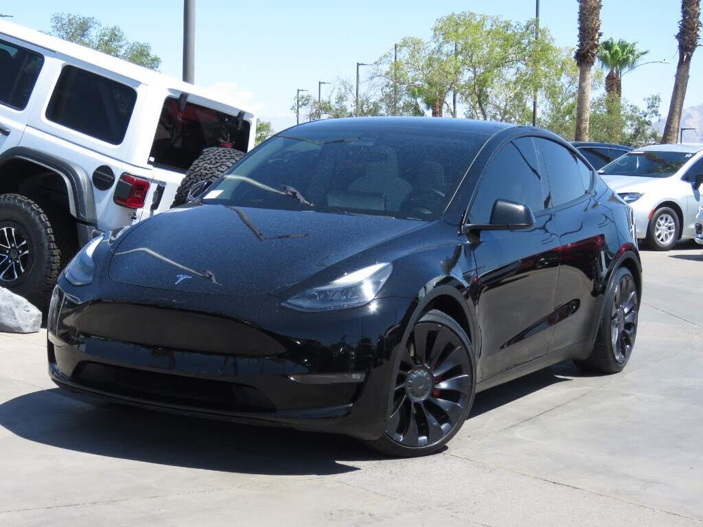 2022 TESLA Model Y