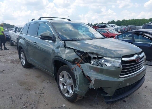 2015 TOYOTA Highlander