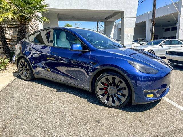 2022 TESLA Model Y