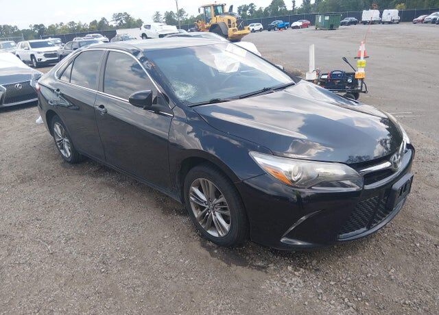 2017 TOYOTA Camry