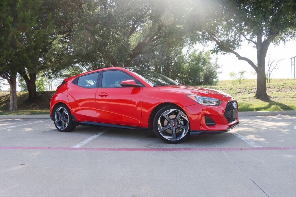 2021 HYUNDAI Veloster
