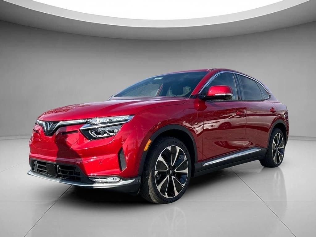 2024 VINFAST VF 8