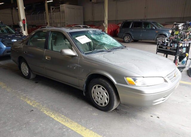 1997 TOYOTA Camry