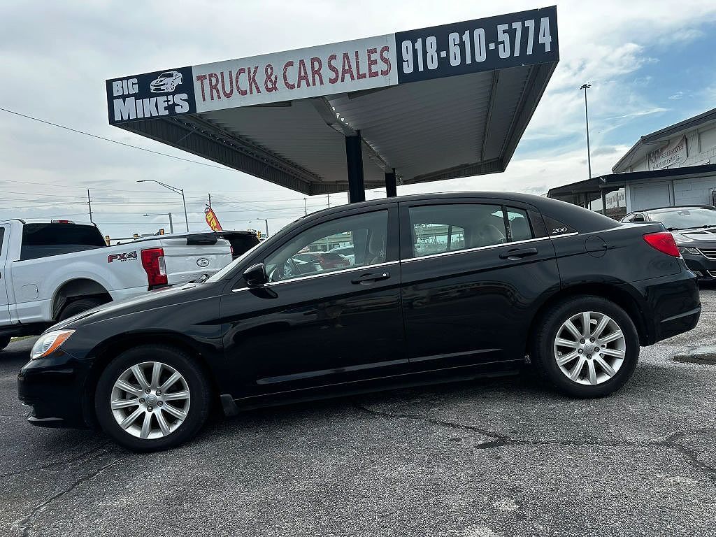 2012 CHRYSLER 200