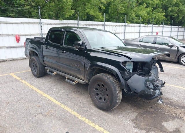 2019 TOYOTA Tacoma