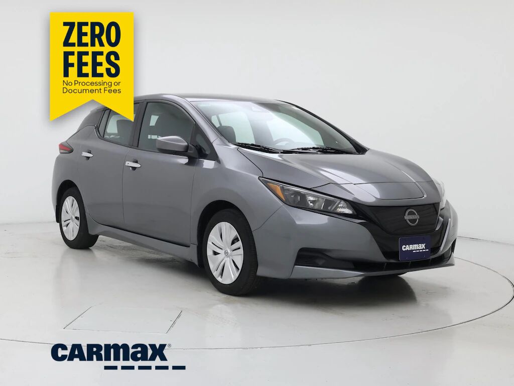 2025 NISSAN Leaf