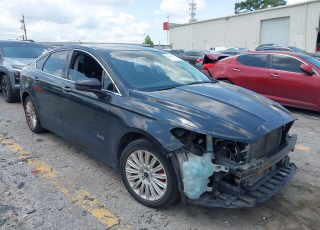 2013 FORD Fusion
