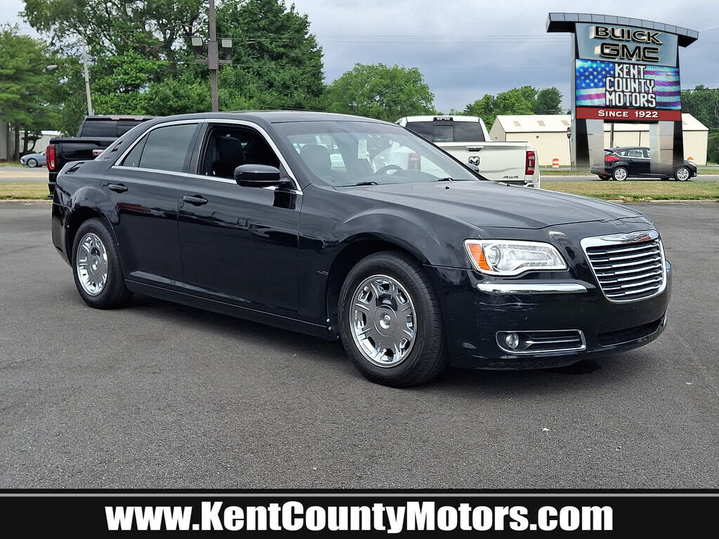 2013 CHRYSLER 300