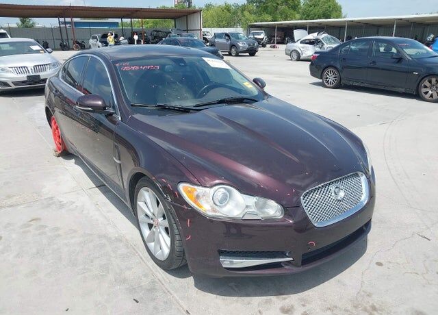 2011 JAGUAR XF