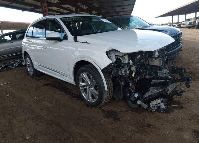 2021 AUDI Q7