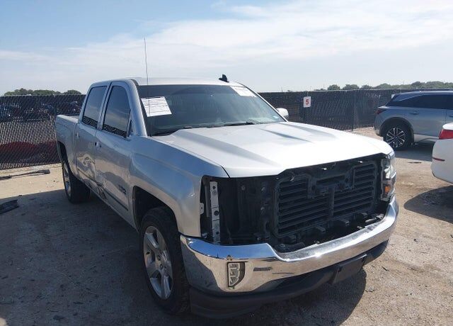 2017 CHEVROLET Silverado