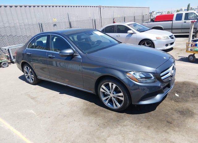2016 MERCEDES-BENZ C-Class