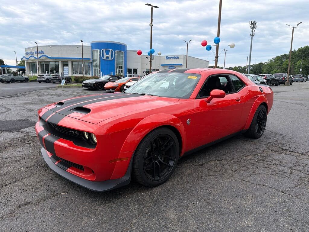 2019 DODGE Challenger