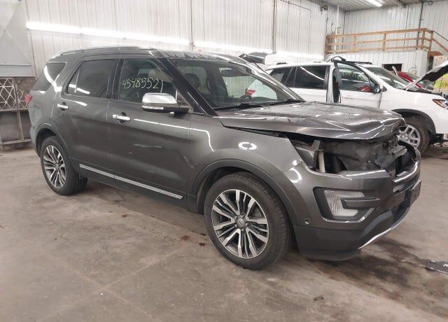 2017 FORD Explorer