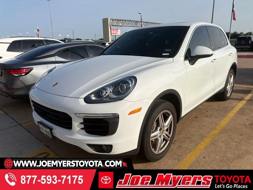 2018 PORSCHE Cayenne