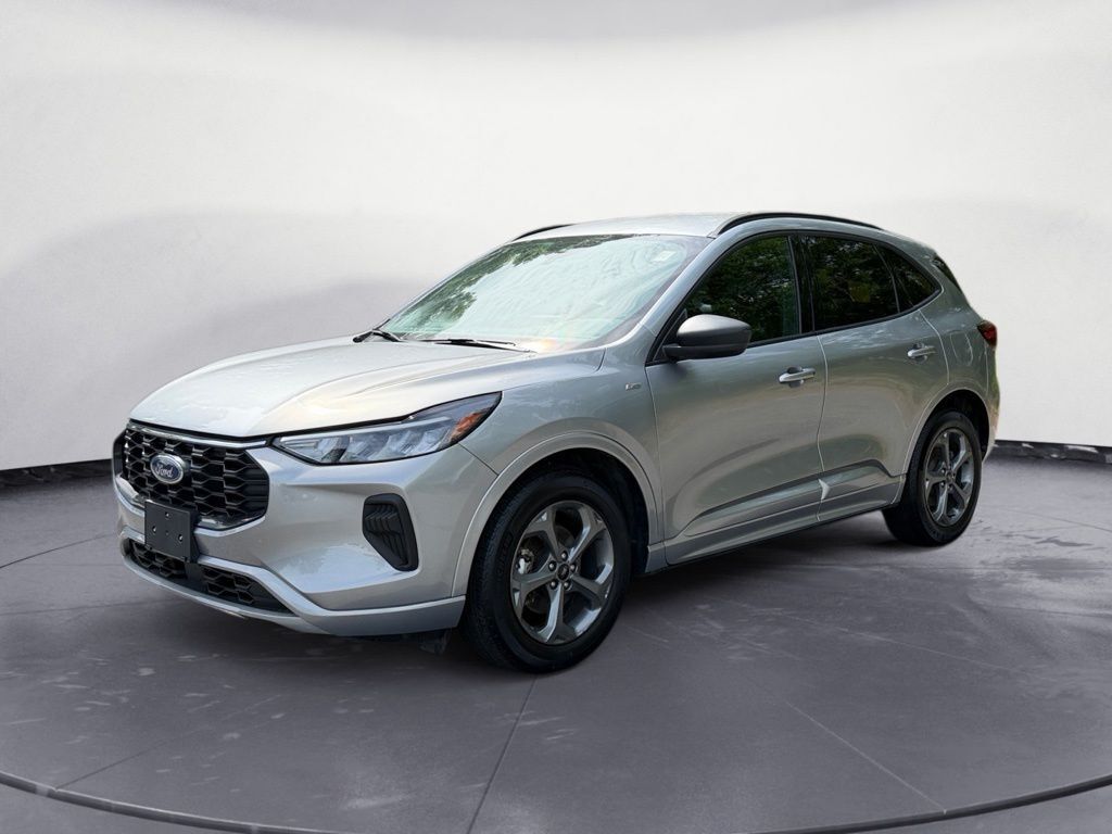 2024 FORD Escape