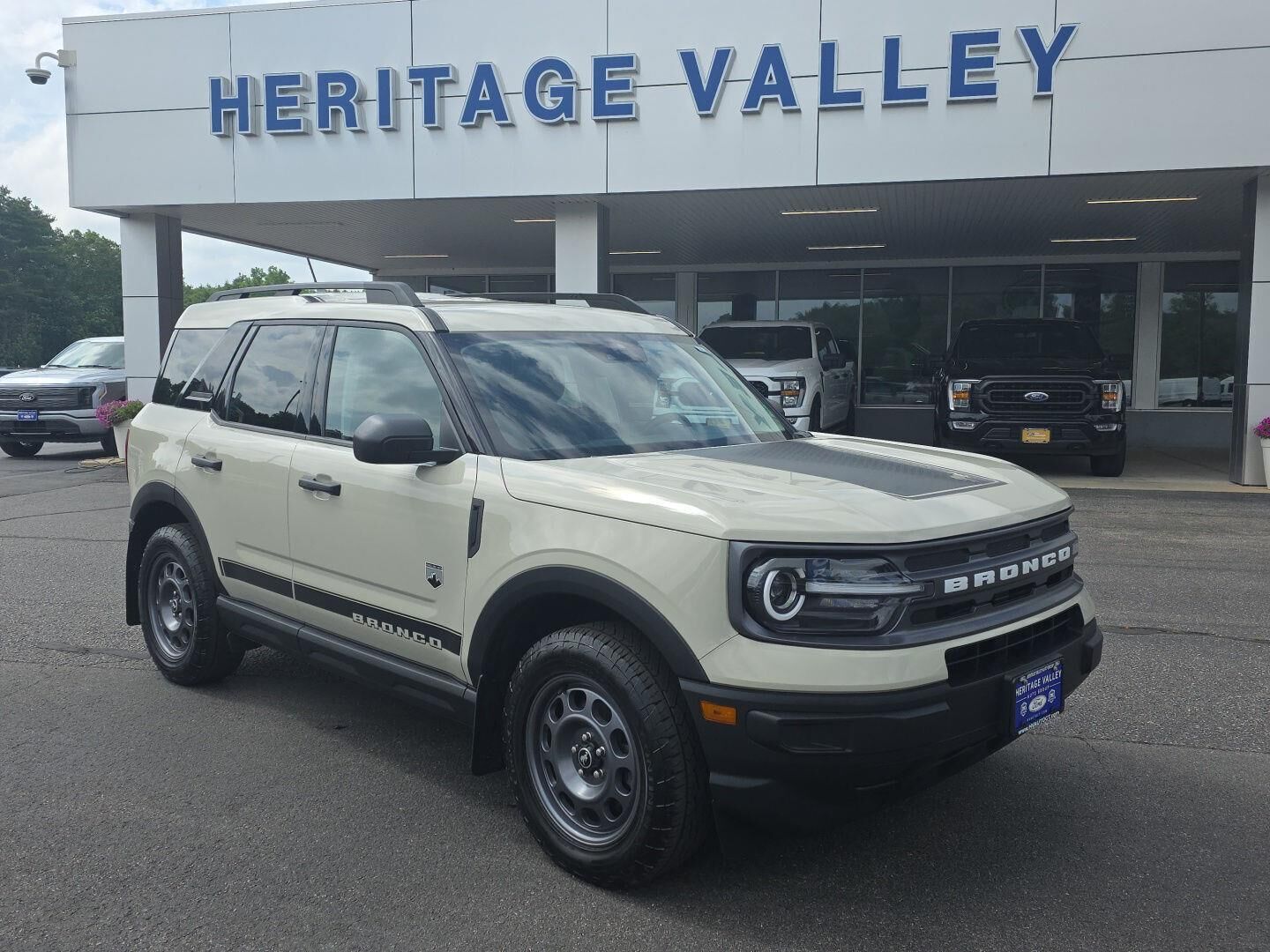 2024 FORD Bronco