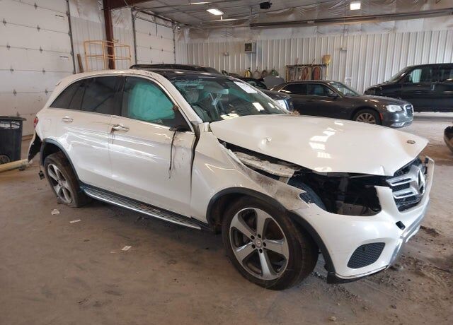2016 MERCEDES-BENZ GLC-Class