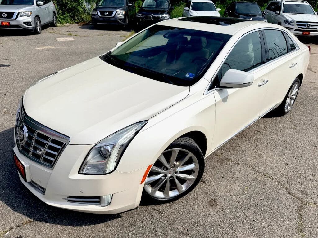 2013 CADILLAC XTS
