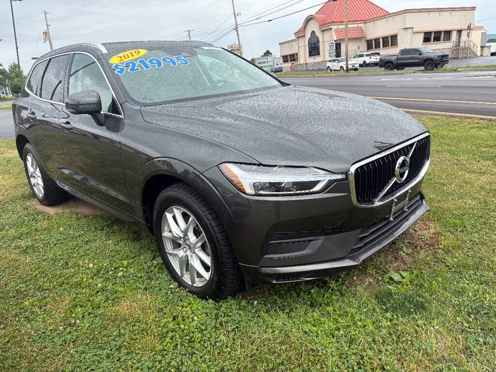 2019 VOLVO XC60